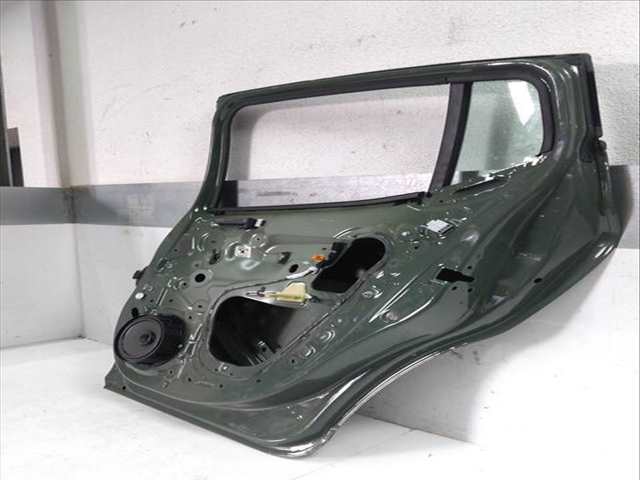 Foto 3ª: Puerta Trasera Derecha Dacia Sandero 91 CV 67KW [H4D470 H4D] (2025)