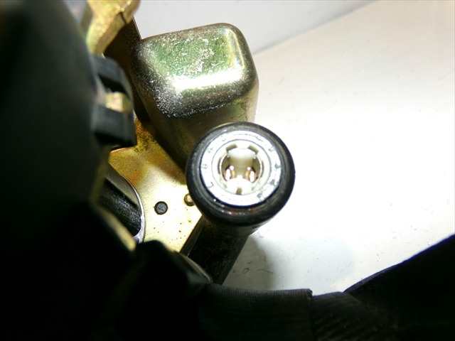 Foto 4ª: Cinturón Delantero Izquierdo Peugeot 206 2.0 HDI [RHY] (2003)