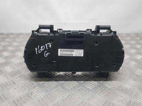 Foto 3ª: Cuadro de Instrumentos Renault Captur ZEN 116CV 85KW [K9K872] (2021)