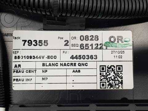 Foto 3ª: Paragolpes Trasero Renault Clio SIN DEFINIR