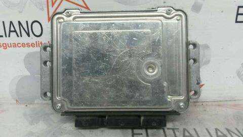 Foto 3ª: Centralita Motor ECU Renault Megane BERLINA 75CV 55KW I FASE 2 BERLINA BA0) (1999)