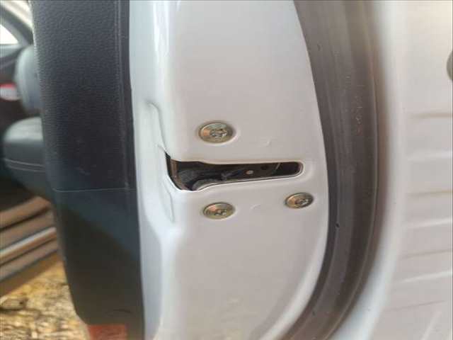 Cerradura Puerta Delantera Derecha Hyundai ix35 D4FD