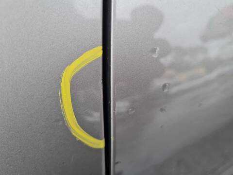 Foto 3ª: Puerta Delantera Izquierda Peugeot 208 ACTIVE 82CV 60KW [HM01] (2014)