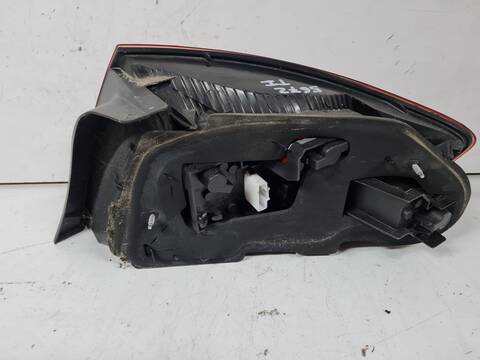 Foto 2ª: Piloto Trasero Izquierdo Peugeot 407 ST CONFORT 136CV 100KW [RHR] (2008)
