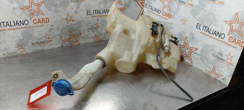 Foto 2ª: Deposito Limpiaparabrisas Mercedes Clase ML 320 3.0 CDI W164) 224CV 165KW 164.122) (2005)