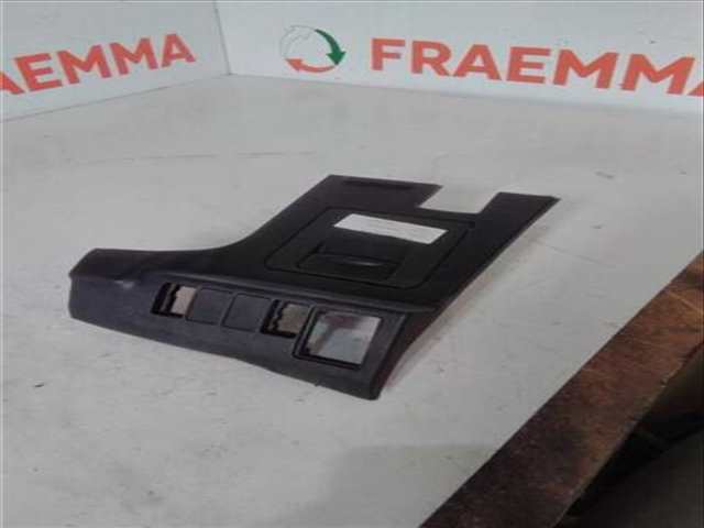 Guantera Toyota Auris 1.6