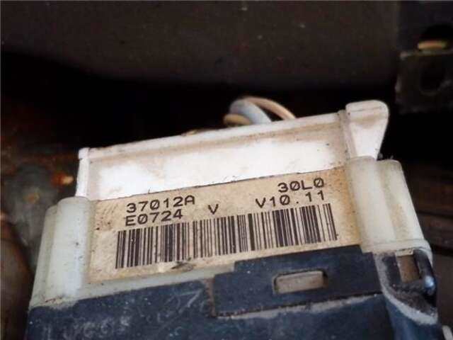 Foto 2ª: Mando Multifuncion Renault Clio 1.9 DTI ALIZE [1.9 LTR. - 59 KW DTI DIESEL] [f9q782]