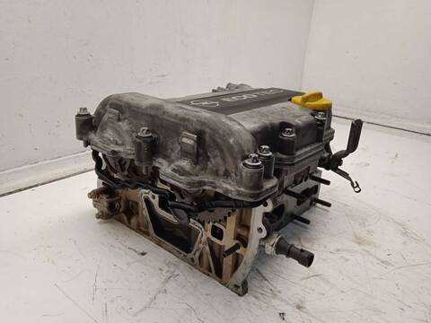 Foto 2ª: Culata Opel Corsa 1.0 12V CAT X 10 XE - LW3) 54CV 40KW (1999)