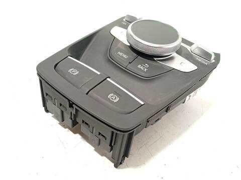 Mando Multifuncion Audi Q2 2.0 TDI 150CV 110KW