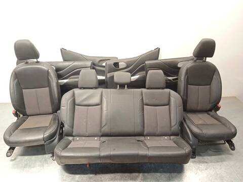 Asientos Traseros Nissan NP300 2.3 DCI DIESEL CAT 190CV 140KW