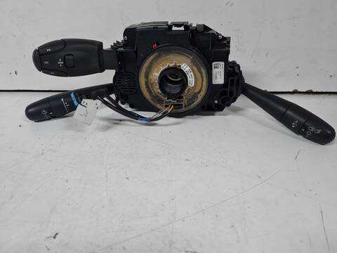 Mando Multifuncion Peugeot 5008 1.6 HDI FAP CAT 9HZ - DV6TED4) 109CV 80KW