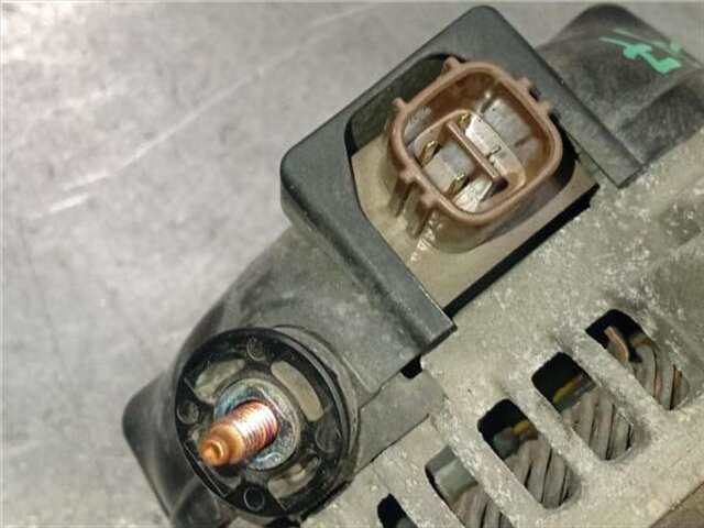 Foto 3ª: Alternador Toyota Rav4 2.2 ACTIVE [2.2 LTR. - 110 KW D-4D CAT]