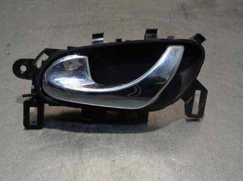 Maneta Interior Trasera Izquierda Nissan Qashqai ACENTA 116CV 85KW