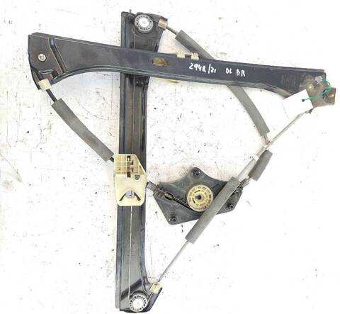 Foto 3ª: Elevalunas Eléctrico Delantero Derecho Skoda Superb 2.0 TDI (2015)