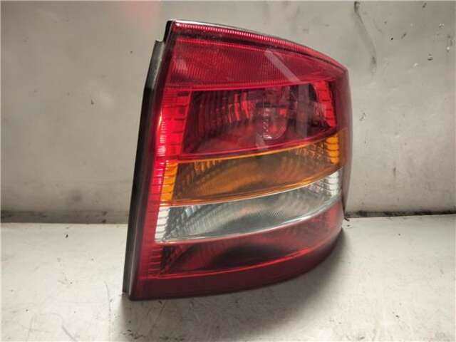 Piloto Trasero Derecho Opel Astra 1.6 CLUB [1.6 LTR. - 62 KW CAT (Z 16 SE - L55)]