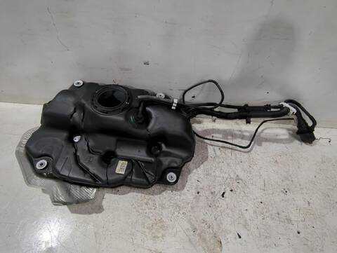 Deposito de Combustible Toyota Yaris 1.5 HYBRID MXPH11) 92CV