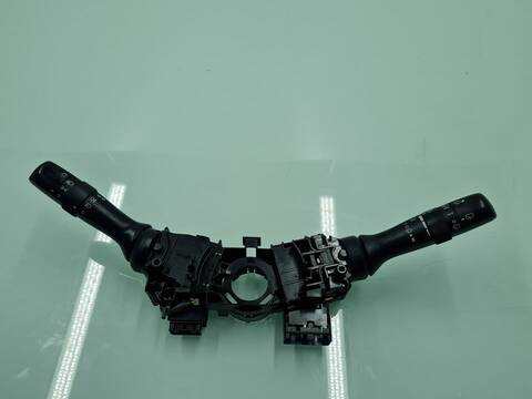 Mando Multifuncion Toyota Land Cruiser LIFE 173CV 127KW