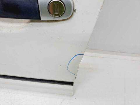 Foto 2ª: Puerta Delantera Izquierda Volkswagen Golf BASICO BERLINA 75CV 55KW [AXP] (2001)