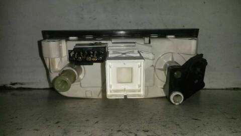 Foto 2ª: Mando Calefacción A. A. Opel Combo 1.3 16V CDTI CAT Z 13 DT - LN9) 69CV 51KW [Z13DT] (2006)