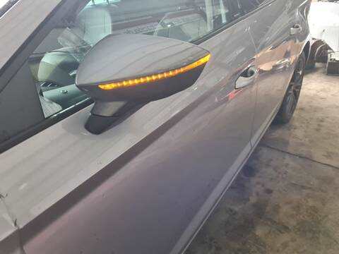 Retrovisor Izquierdo Seat Leon X-PERIENCE 110CV 81KW