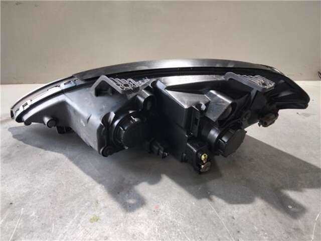 Foto 2ª: Faro Derecho Ssangyong Kyron 2.0 200 XDI LIMITED 4WD [2.0 LTR. - 104 KW TD-KAT] [D20DT]