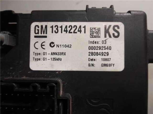 Foto 3ª: Caja Reles Fusibles Opel Corsa 1.3 16V CDTI (75 CV) [Z13DTJ]