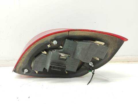 Foto 2ª: Piloto Trasero Izquierdo Ford Ka 2 COLLECTION 60CV 44KW [J4P] (2002)