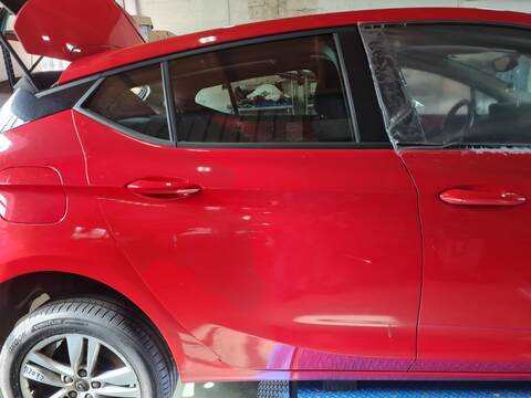 Foto 2ª: Puerta Trasera Derecha Opel Astra SELECTIVE 110CV 81KW [B16DTE] (2017)