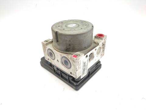 Foto 3ª: Abs Skoda Octavia 1.6 TDI 105CV 77KW [CLHA] (2015)