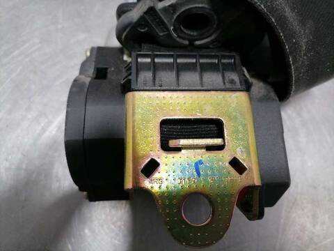 Foto 4ª: Cinturón Delantero Derecho Audi A4 1.8 T BERLINA 150CV 110KW [AEB] (1997)