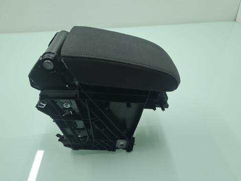 Consola Central Volkswagen Golf SPORT 131CV 96KW