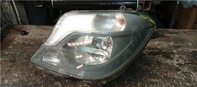 Faro Izquierdo Mercedes Sprinter 310 CDI
