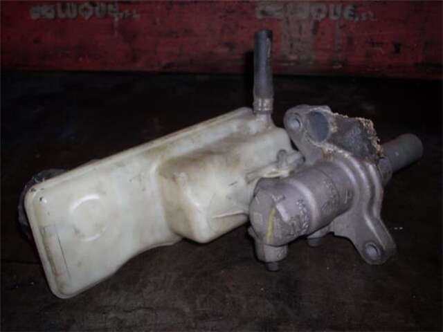 Foto 3ª: Bomba Freno Renault Megane 1.5 CONFORT AUTHENTIQUE [1.5 LTR. - 60 KW DCI DIESEL] II CLASSIC BERLINA (2003-_) [K9KD722]