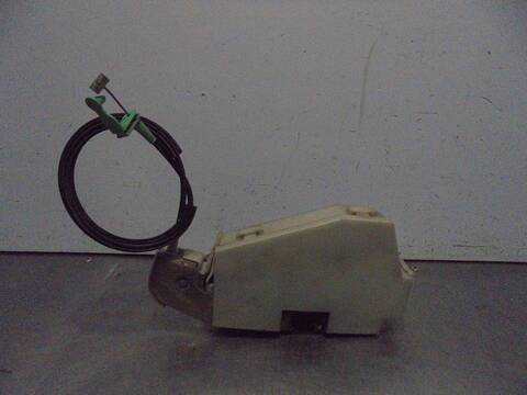 Foto 3ª: Cerradura Puerta Trasera Derecha Ford Mondeo 1.8 TD BERLINA 88CV 65KW FAMILIAR [RFM] (1995)