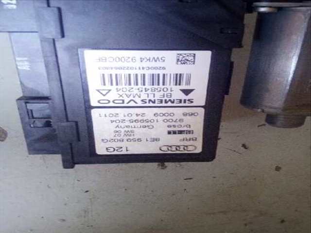 Foto 3ª: Elevalunas Eléctrico Delantero Derecho Seat Exeo ERENCE BERLINA 120CV 88KW [CAGC] (2011)