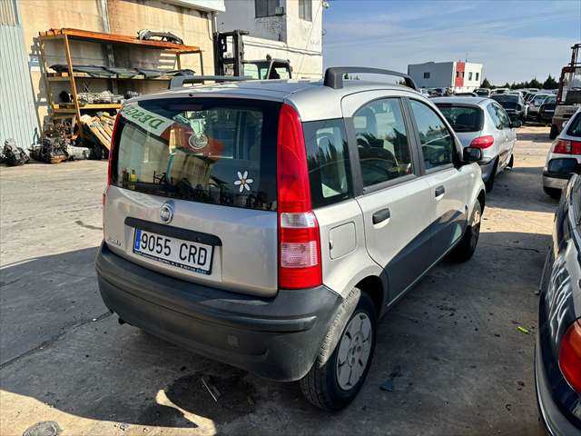Foto 3ª: Paragolpes Trasero Fiat Panda 1.1 G 55cv [187A1000] (2004)