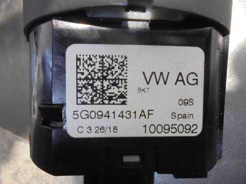 Foto 3ª: Mando Luces Seat Arona FR 115CV 85KW [DGT] (2018)