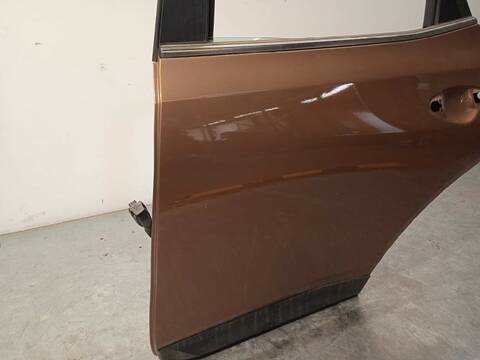 Foto 3ª: Puerta Trasera Izquierda Kia Xceed 1.0 TGDI CAT 120CV 88KW [G3LE] (2023)