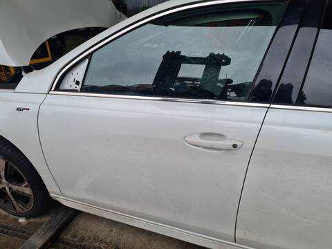 Puerta Delantera Izquierda Peugeot 308 GT 181CV 133KW