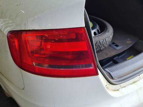 Piloto Trasero Izquierdo Audi A4 BASICO 160CV 118KW