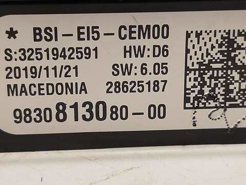 Foto 3ª: Caja Reles Fusibles Opel Grandland 1.2 75) 131CV 96KW [HN05] (2020)