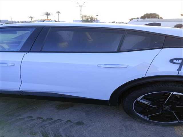 Puerta Trasera Izquierda Peugeot 408 GT 131CV 96KW