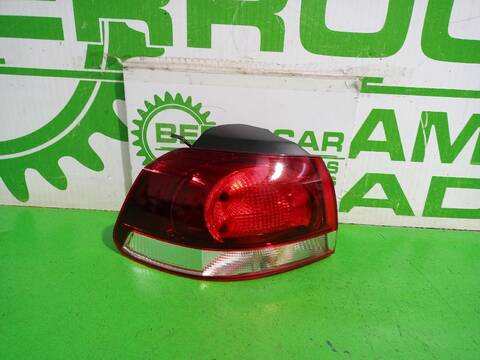 Piloto Trasero Izquierdo Volkswagen Golf ADVANCE 105CV