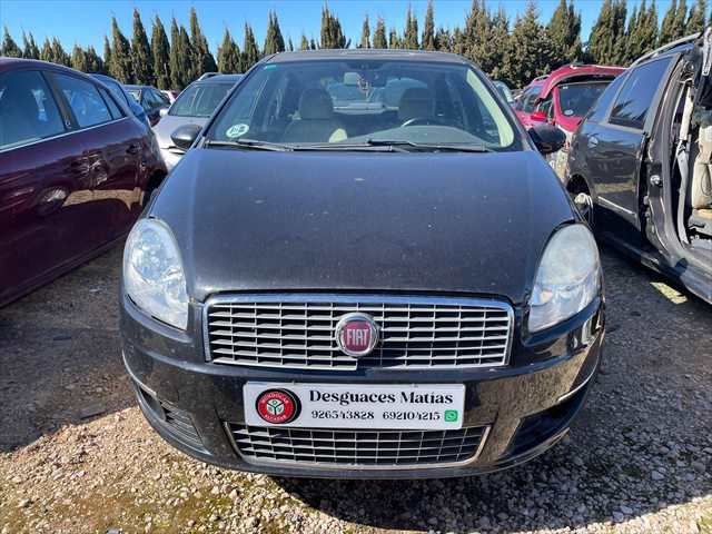 Foto 2ª: Paragolpes Delantero Fiat Linea 1.3 JTD 90cv [199A3000] (2007)