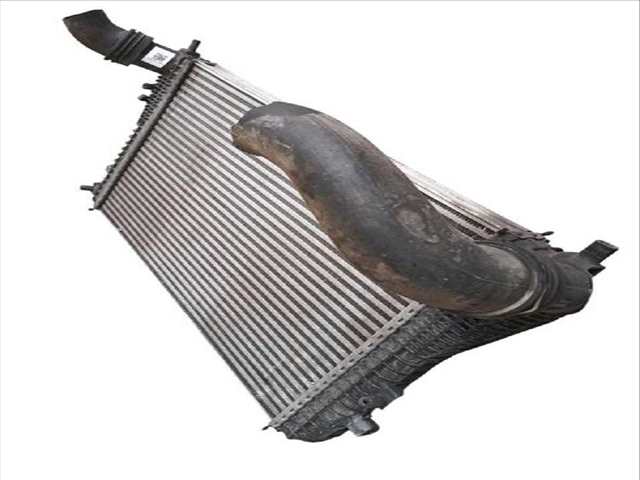 Foto 3ª: Intercooler Volkswagen Tiguan 2.0 TDI 4MOTION (2007)