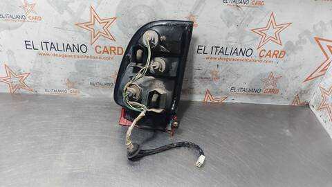 Foto 3ª: Piloto Trasero Derecho Toyota Rav4 GX 129CV 95KW [3SFE] (1995)