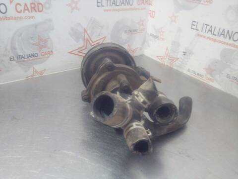 Foto 4ª: Bomba de Agua Ford Transit FT 330 2.4 EXPRESS-LINE 90CV 66KW CAJA CERRADA [D2FA] (2002)