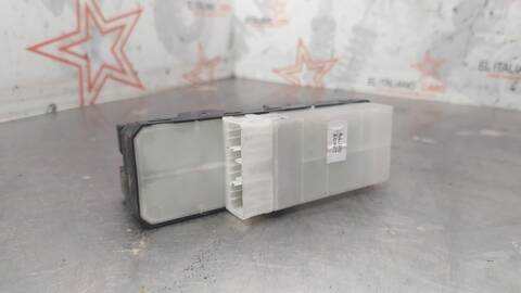 Foto 2ª: Botonera Elevalunas Suzuki SX4 TAKUMI 135CV 99KW [D20AA] (2013)