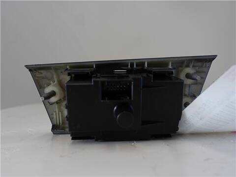 Foto 2ª: Mando Multifuncion Bmw Serie 3 315 3.0 325D BERLINA 197CV 145KW [M57 306 D3] (2008)