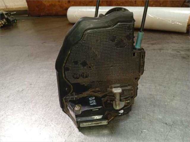 Cerradura Puerta Trasera Derecha Toyota Verso 2.0 D-4D